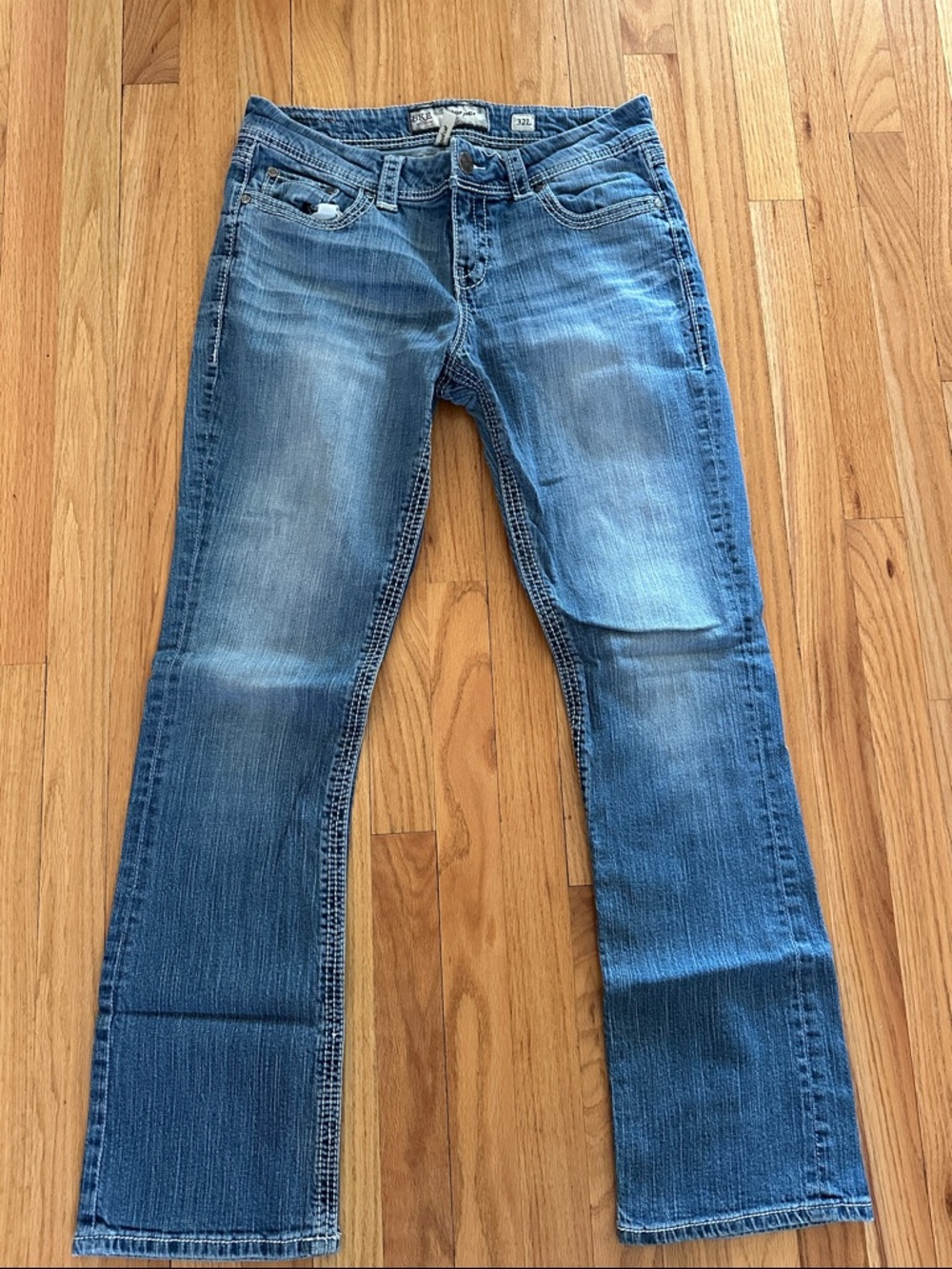 BKE  Awesome Women's Light Blue Bootcut Jeans